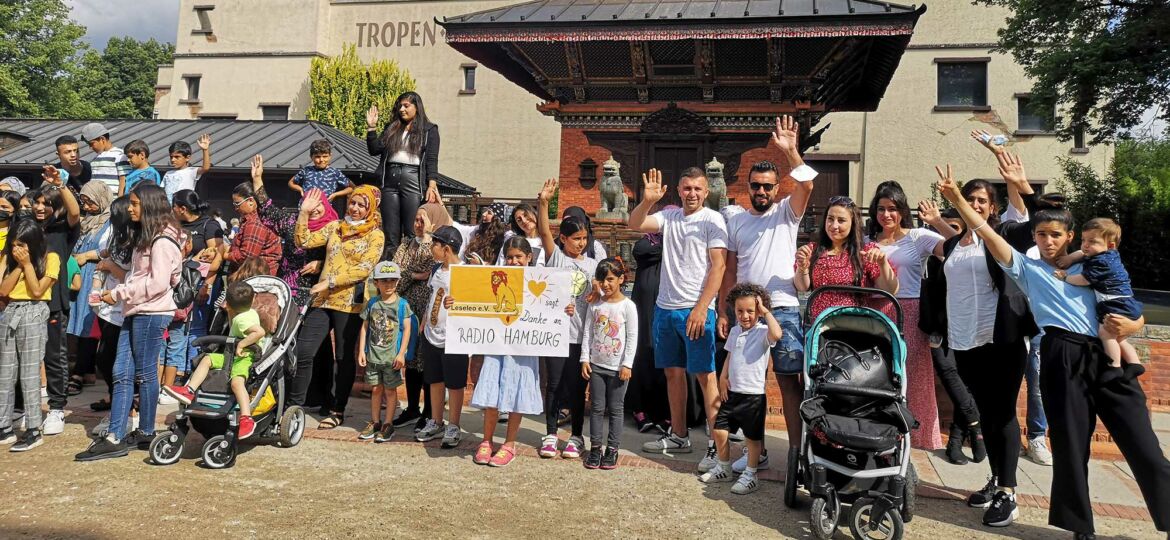 Introbild Leselo macht Ausflug zu Hagenbecks Tierpark finanziert von Hörer helfen Kindern