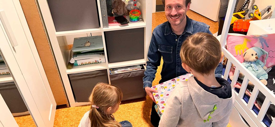 Introbild Hörer helfen Kindern Spendenmarathon Neustart von Cheyenne und Jayden